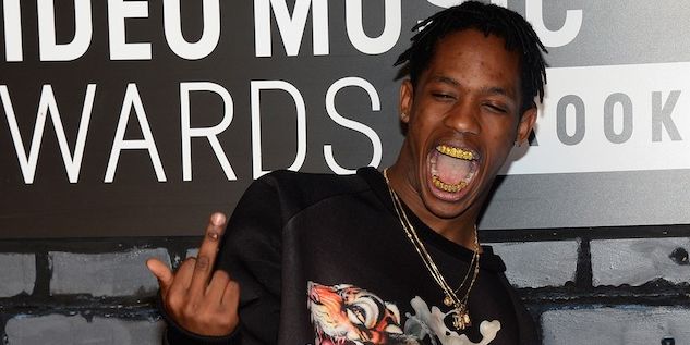 Travi$ Scott Won't Allow Nerds On His Stage :: Hip-Hop Lately