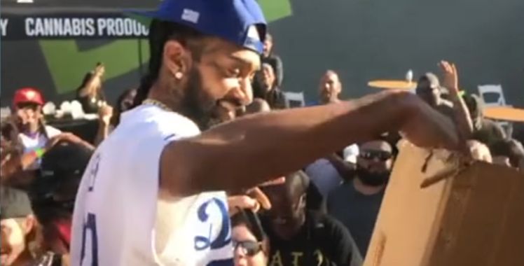 Watch Nipsey Hussle Give Out Free Weed on 4/20 - XXL