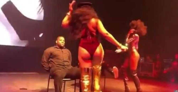 watch-ashanti-twerk.1520027085.jpg