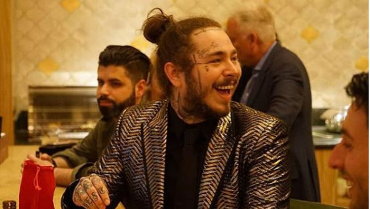 Post Malone Stuck In Airplane With Blown Tires :: Hip-Hop Lately