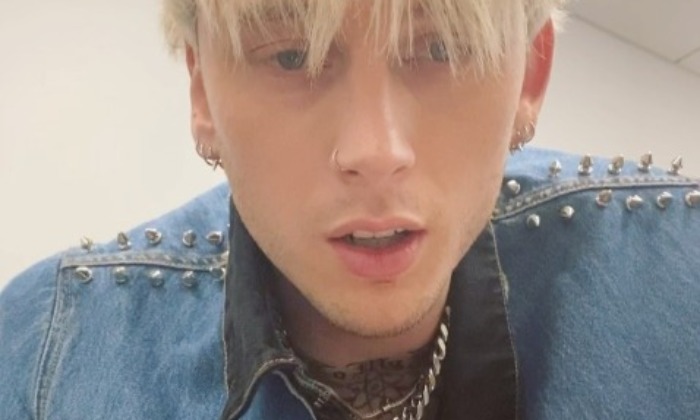 Machine Gun Kelly Mourns The Loss Of His Father :: Hip-Hop Lately