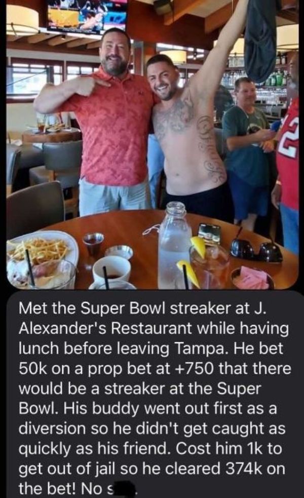 did streaker at super bowl win money