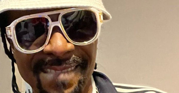 Snoop Dogg Replica Terrorizes NFT Conference